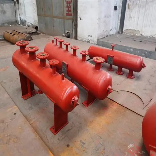 裕安分集水器安装高度